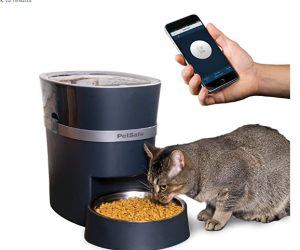 PetSafe Smart Feed Automatic Pet Feeder for Cat and Dogs, Wi-Fi Enabled for iPhone and Android devic