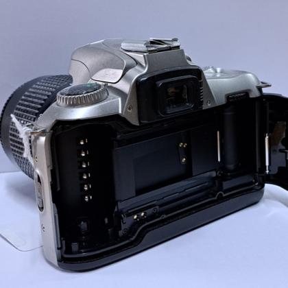 Nikon F55 Nikkor 35-80mm Lens 35mm Film Camera